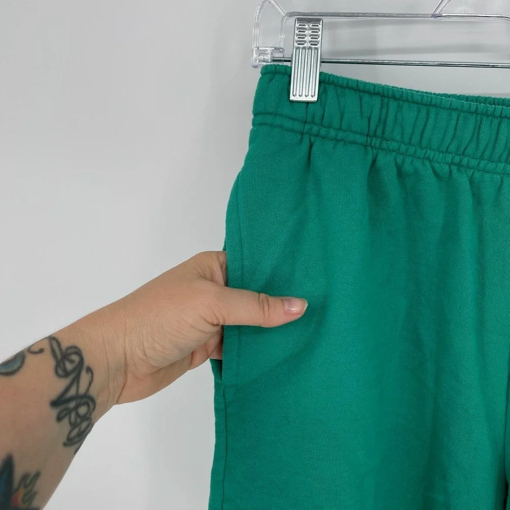 Champion Women's Green Fleece Raw‎ Hem Sweat Shorts Size Small